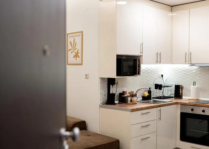 Διαμέρισμα Your House I *